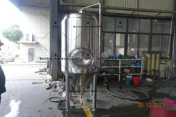 500 gallon Beer fermentation tank