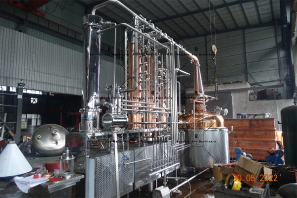 vodka distilling equipment